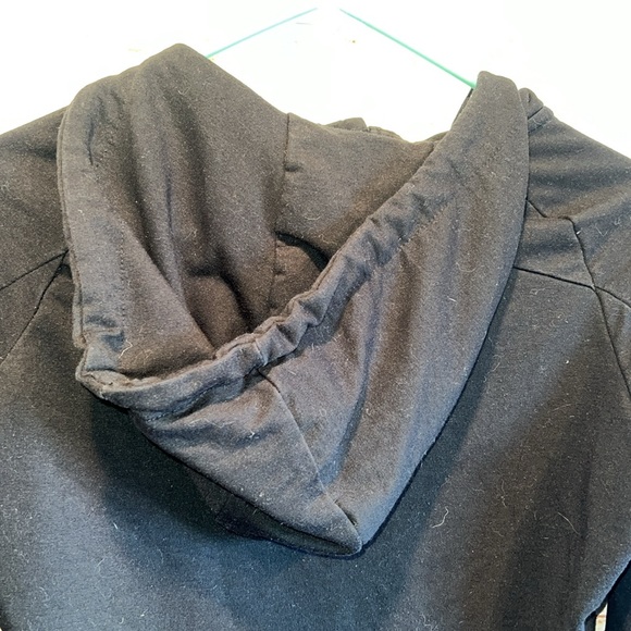 Gym Shark Sweater Jacket Womens Black Hoodie Full Zip Front Athletic Activewear - Picture 5 of 8